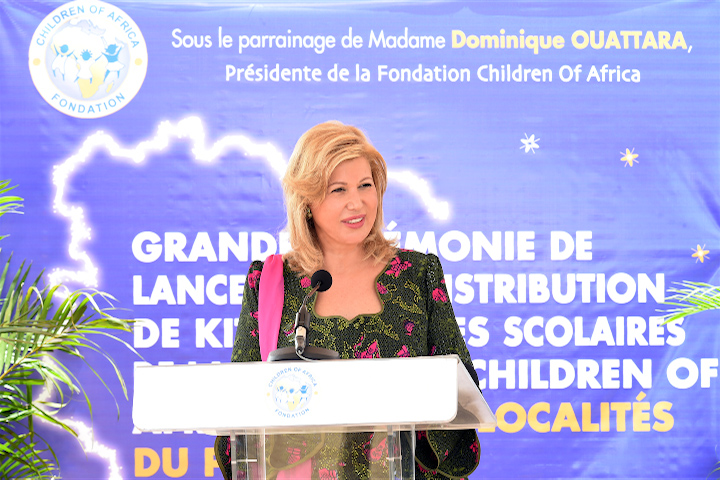 dominique-ouattara-lancements-kits-scolaire-fondation-children-of-africa-port-bouet-37.jpg