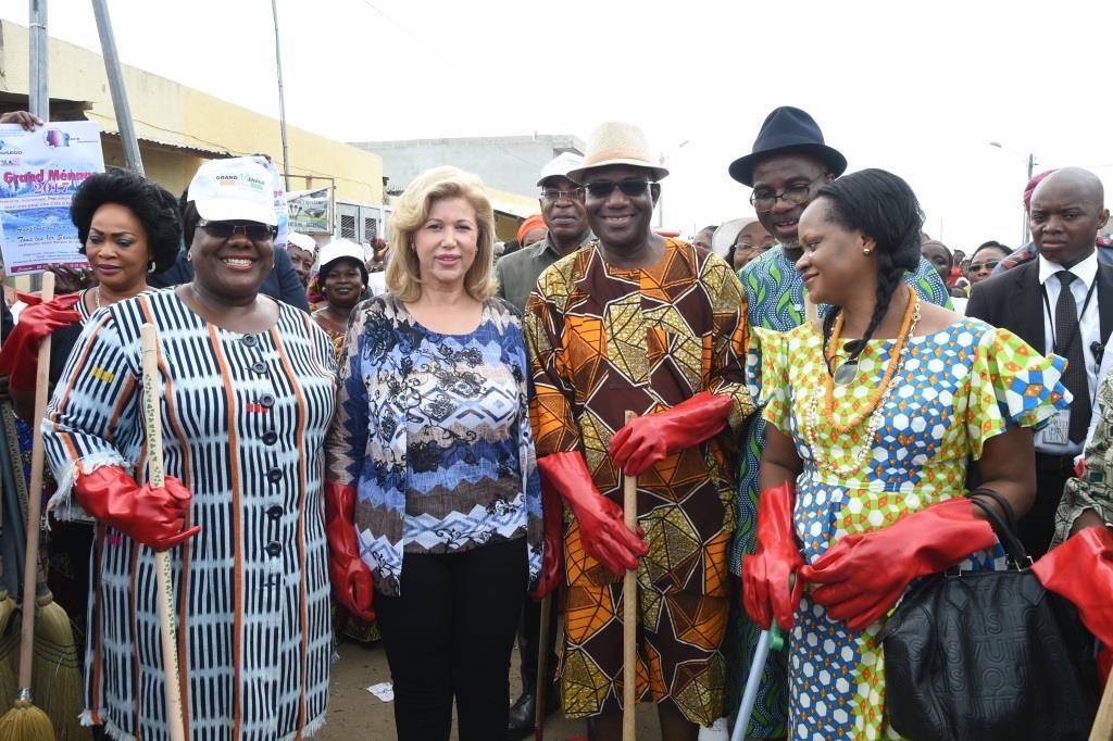 The First Lady kickstarts the Operation in Anono